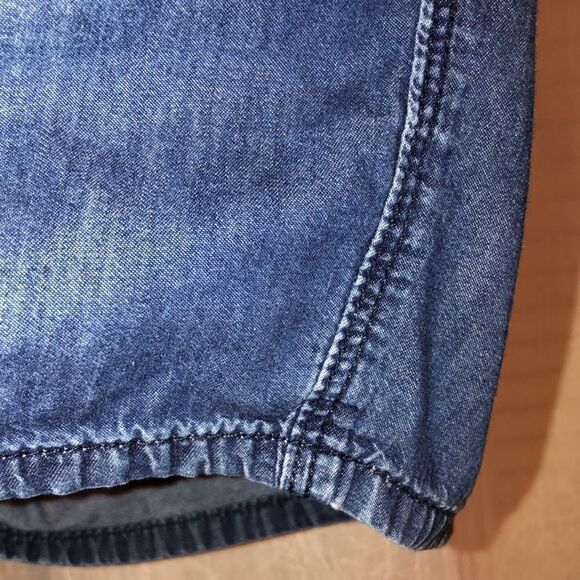 Maternity 12 Lyocell Blue Denim Shorts - Picture 4 of 10